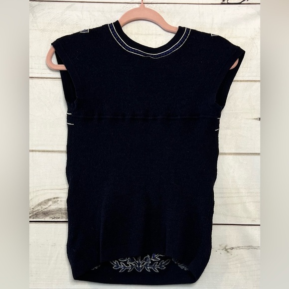 Size Small (Petite) Tory Burch Top - Picture 4 of 4